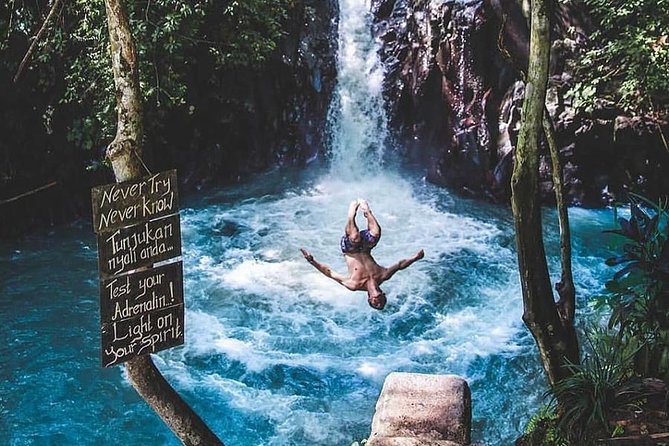 Aling-Aling Waterfall
